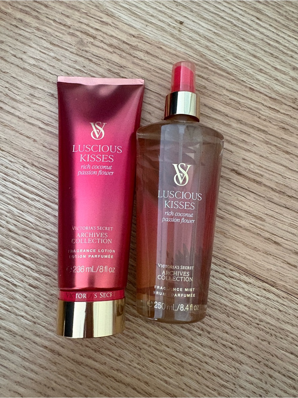 Victoria's Secret Luscious Kisses Lotion & Mist